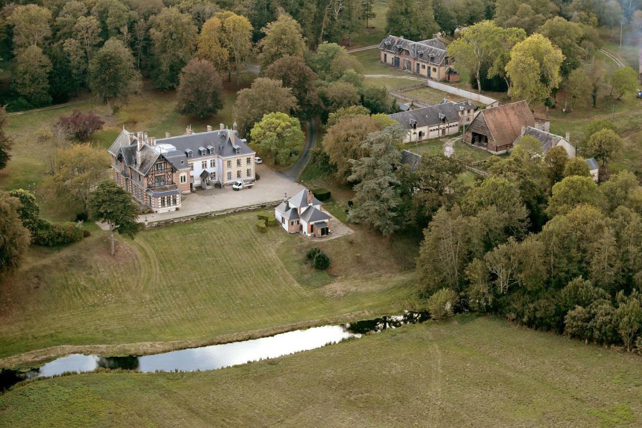 Chateau De La Faye Menetreol-sur-Sauldre Exteriör bild
